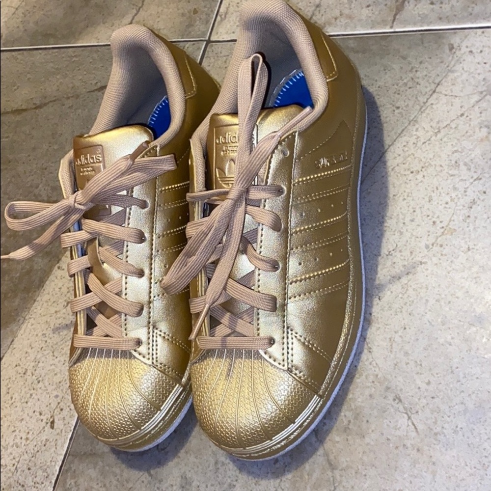 Adidas super star shoes